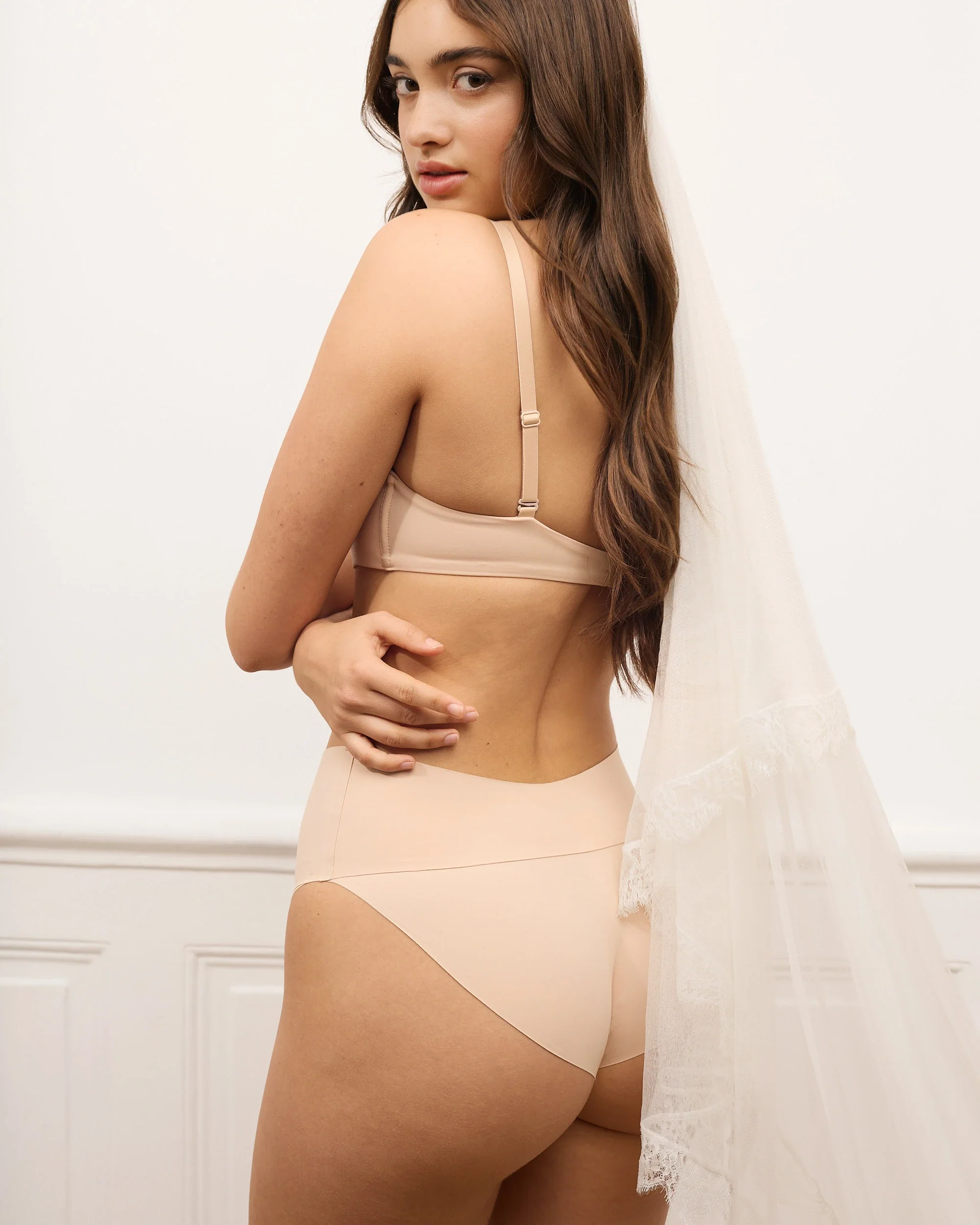 Culotte Sculptante Dos Nu - Light Beige - Image 4